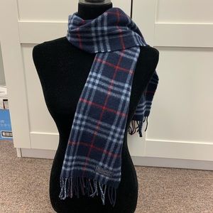 Burberry lambs wood scarf